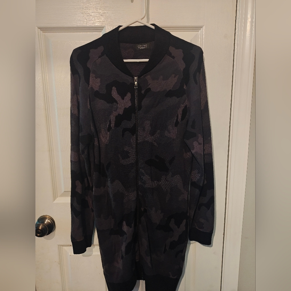 Zara Black and Gray Camouflage Jacket